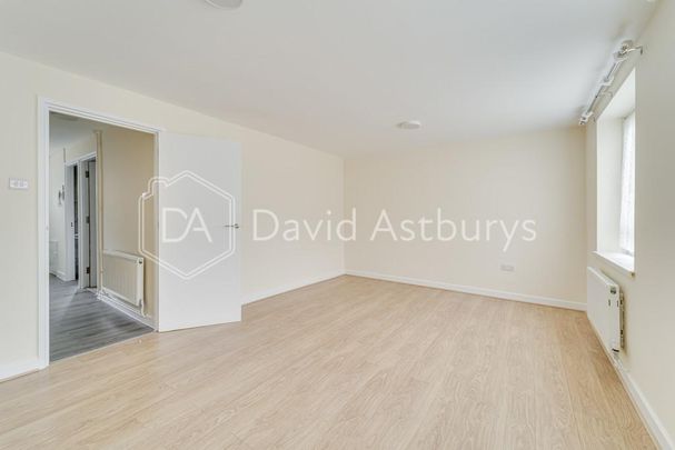 3 bedroom apartment to rent - Photo 1