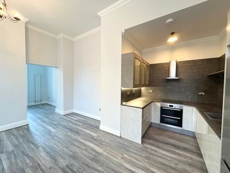 Westbourne - Photo 3