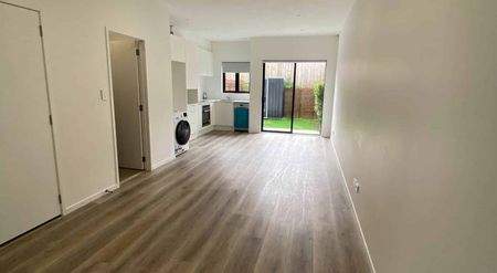 Luxury Living at an affordable price - Photo 4