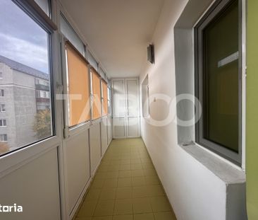 Apartament de inchiriat 3 camere cu balcon doua dormitoare in Terezian - Photo 1