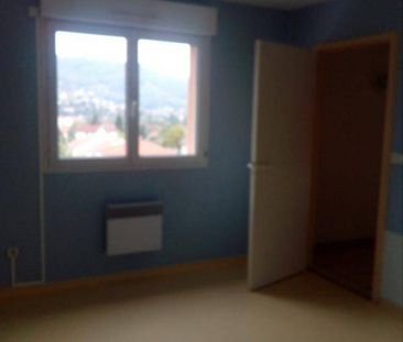 Location appartement t3 79 m² à Villefranche-de-Rouergue (12200) - Photo 2