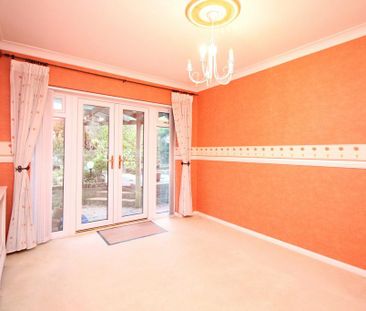 4 bedroom detached house to rent - Photo 1