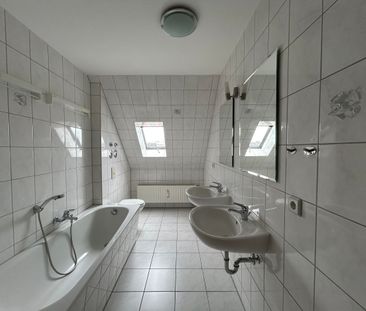 charmante Dachgeschoss-Wohnung in Zittau-West - Photo 5