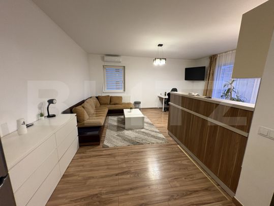 Apartament 2 camere, modern, parcare, zona Grand Hill - Fotografie 1