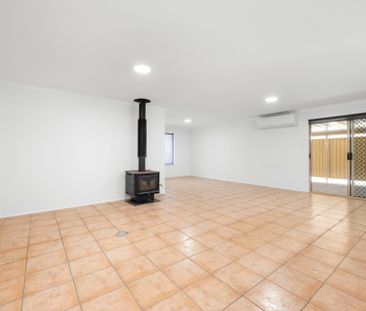 166 Hammersmith Street, Coopers Plains QLD 4108 - House For Rent | ... - Photo 4