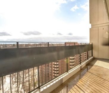 Somerset Apartments — 3 Bedroom - Photo 3