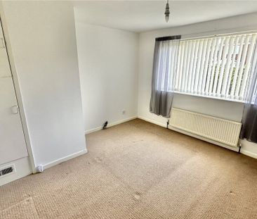Chapel Field Walk, Penistone, Sheffield, S36 - Photo 5