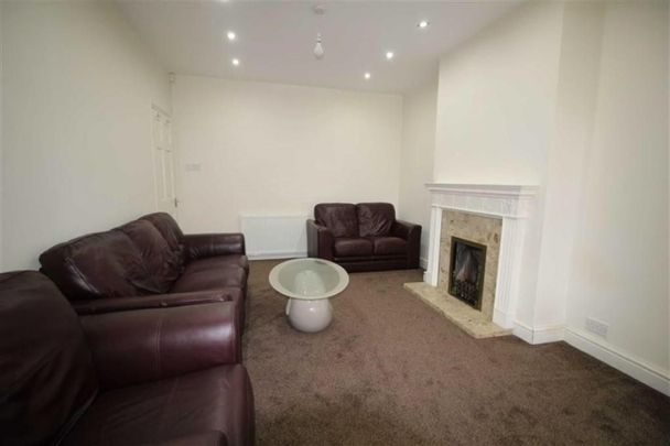 Garstang Road, Fulwood, Preston - Photo 1