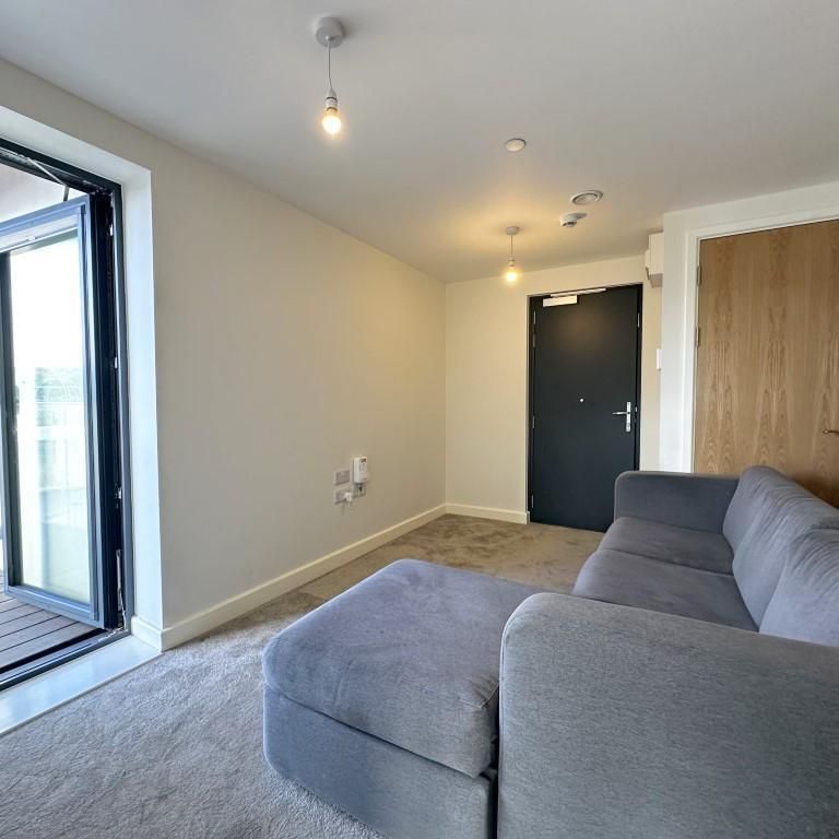 1 bedroom apartment to rent - Photo 1