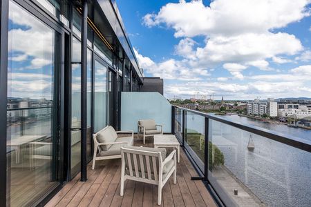 The Penthouse @ Opus, 6 Hanover Quay, Grand Canal Dock, Dublin 2. - Photo 2