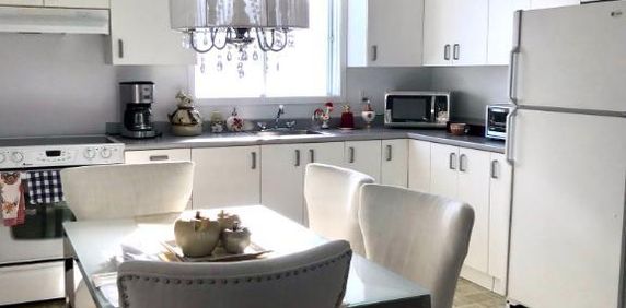 Beauport, 4 1/2 libre, frais peint, insonorisé - Photo 2