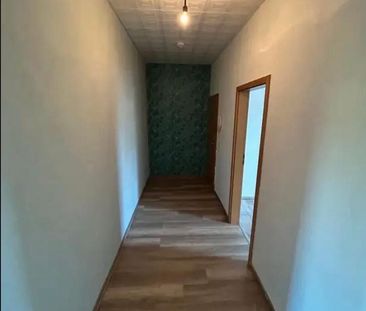 Gemütliche 2-Raum Wohnung mit Stellplatz, Badewanne und Balkon - Photo 3