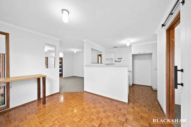 SINGLE LEVEL HOME POSITIONED CLOSE TO LOCAL SCHOOL - Photo 1