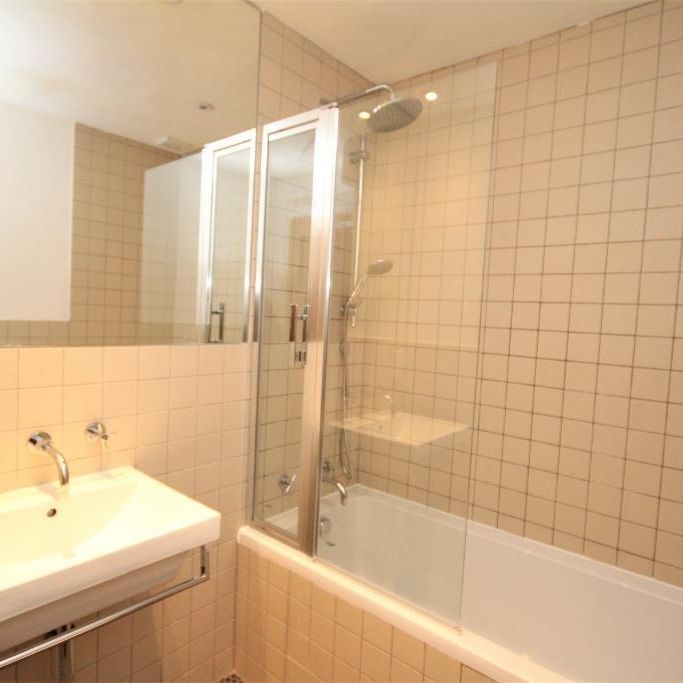 2 Bed Flat, Birnam Road, N4 - Photo 1