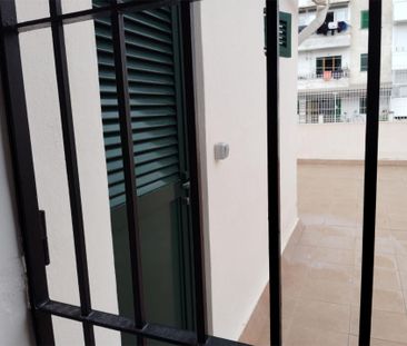 Piso de alquiler en Carrer del Bisbe Maura, 62, Marquès de Fontsanta - Photo 1