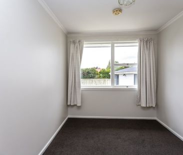 Student Property Upper Riccarton 6 Bedrooms 2 Bathrooms - Photo 6