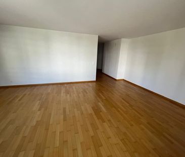 "Sonnige 4-Zimmer-Wohnung in der steuergünstigen Gemeinde Hergiswil... - Foto 2