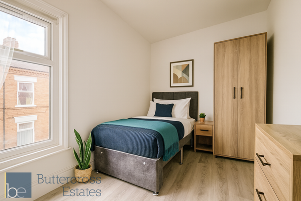 1 bedroom in a house share to rent - Photo 1