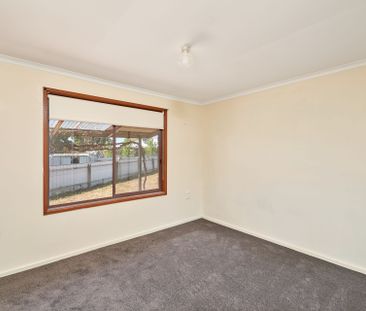 Spacious 4-Bedroom Home - Photo 3