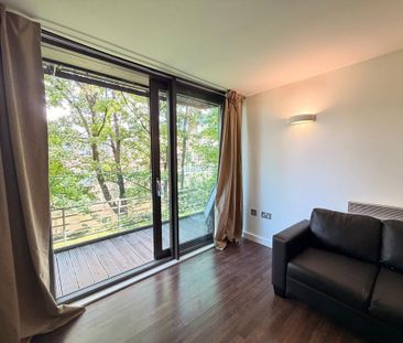 1 bedroom flat to rent - Photo 1