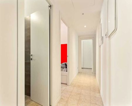 Via Pantigliate, Milan, Lombardy 20147 - Photo 5