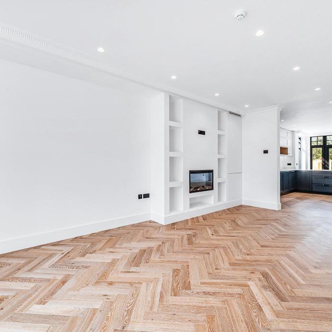 4 bedroom semi-detached house to rent - Photo 1