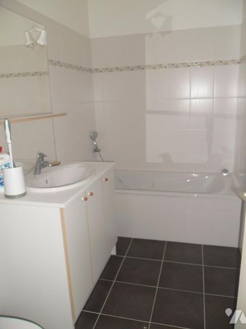 Location appartement à Loudéac - Photo 4