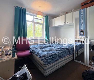 4 Bedroom Semi-Detached House for rent in Becketts Park Drive - Photo 3