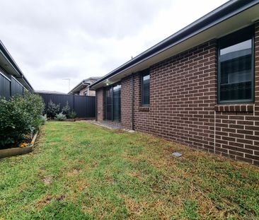 Bright Home - Photo 6