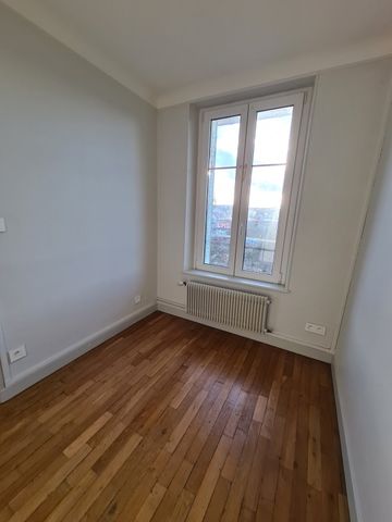 Location Appartement 3 pièces 67m² NANCY 54000 - Photo 2