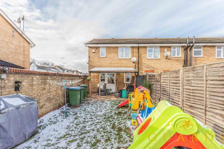 2 bedroom semi-detached house to rent - Photo 4