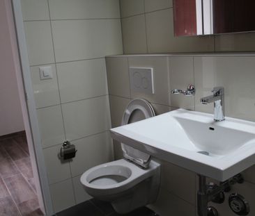 Rent a 2 ½ rooms apartment in Lyss - Photo 6