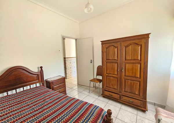 Floor 3 bedroom villa with suite located in Cacia!