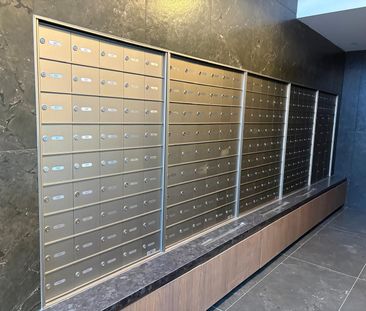 For Lease - 1010 Sandy Beach Road Unit# 1402, Pickering, Ontario - Photo 1