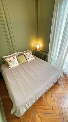 Tout savoir sur cet appartement dans le quartier Saint Philippe du Roule, à Paris 8ème - Photo 4