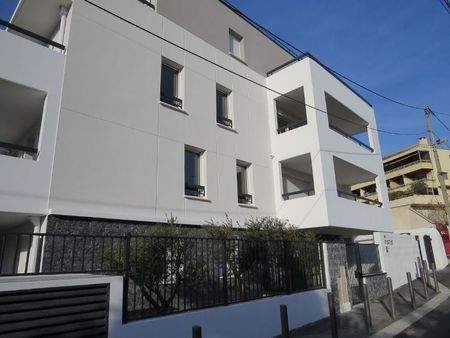 Appartement 2 pièces 40m2 MARSEILLE 8EME 920 euros - Photo 4