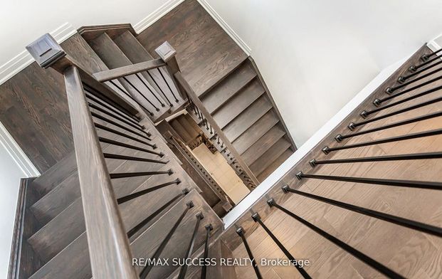 For Lease - 3130 Travertine Drive, Oakville, Ontario - Photo 1