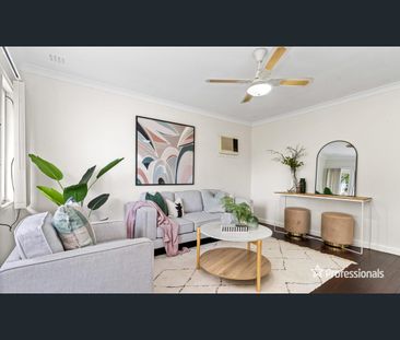37 Willowmead Way, Kelmscott, WA 6111 - Photo 5