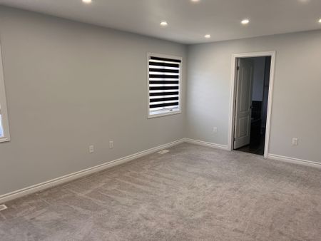 For Lease - 40 Mclean Avenue, Collingwood, Ontario - Photo 4