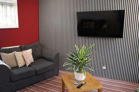 Peveril Street, Nottingham, NG7 - Photo 2