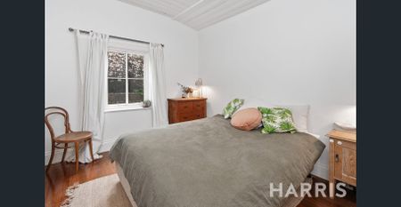 The ultimate in Adelaide Hills living - Photo 3