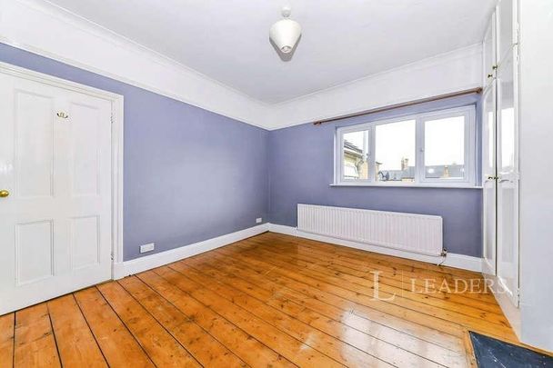 Kings Road, Stamford, PE9 - Photo 1