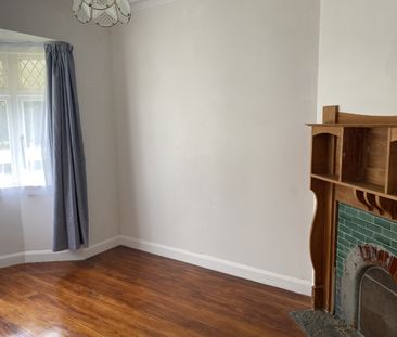 3 Bedroom home with sunroom in Boulcott - Photo 4