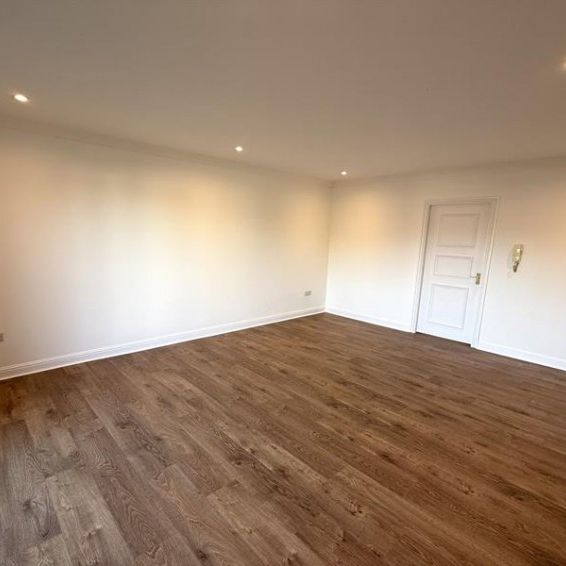 2 Bedroom Apartment To Let - Photo 1