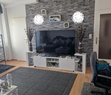 Helle Wohnung mit schönen Balkon in Rüsselsheim - Nachmieter Ges. - Photo 1