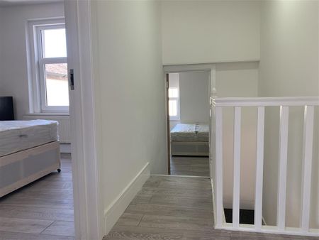 Bertram Street - Photo 2