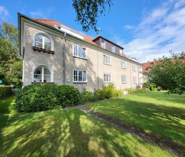 Nähe Stadtpark: Schöne 3,5-Zimmer-Wohnung mit Loggia in zentraler L... - Foto 3