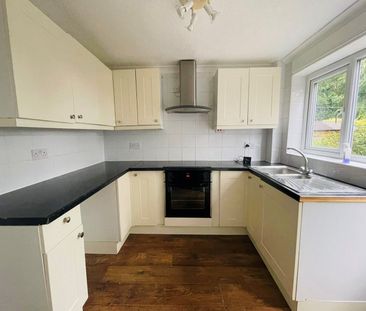 The Limes, Peterborough, Wittering - Photo 6