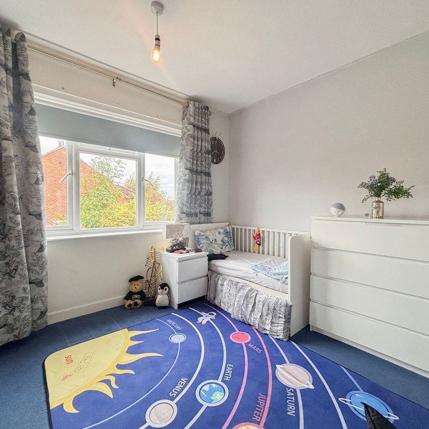 3 bed semi-detached house to rent in Percy Road, Kenilworth, CV8 - Photo 1