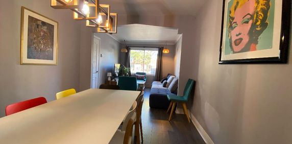 Beau 8 1/2 rénové proche métro Fabre - Photo 2